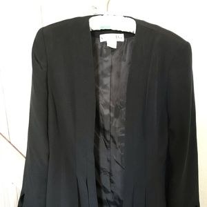 Christian Dior suit coat size 6 pleated